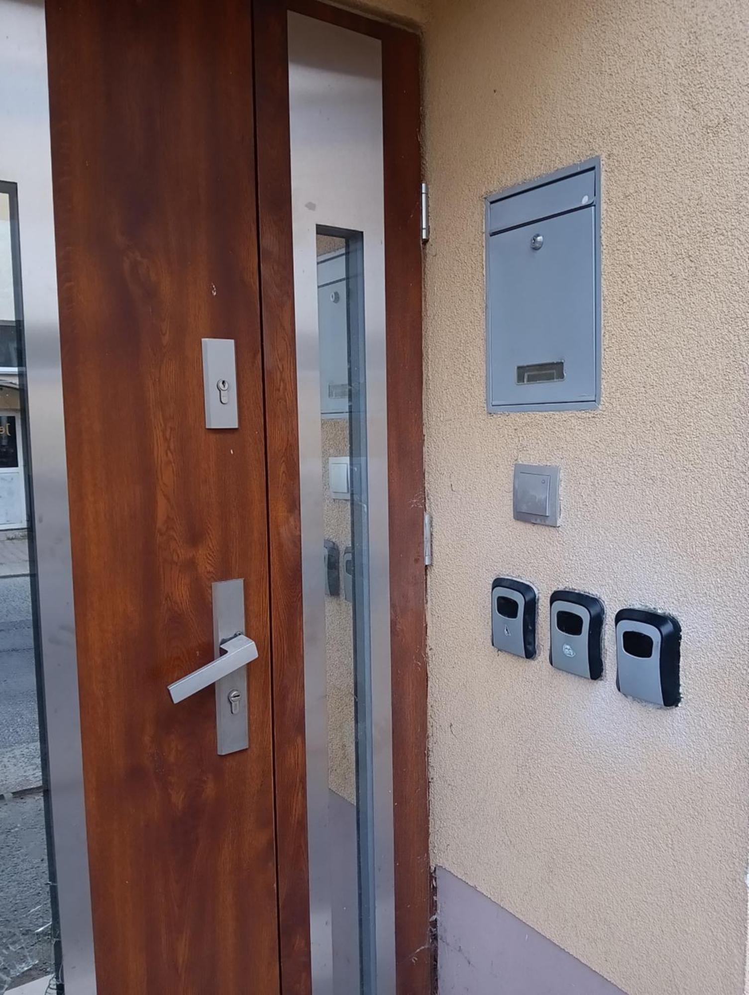 Noclegi Centrum Jelenia Gora Exterior photo